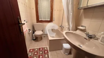 House in Sas de Penelas photo 21