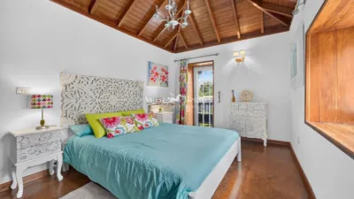 House at Calle Asomada, 70 photo 33
