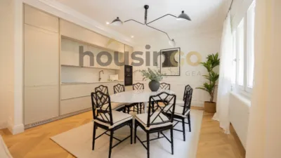 Apartment in Salamanca District photo 17
