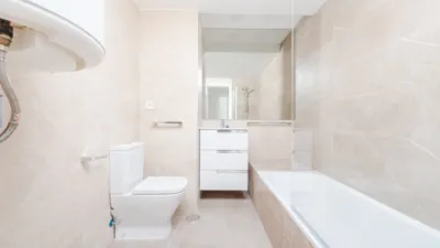 Piso en alquiler en Avenida del Papa Negro - Imagen 4