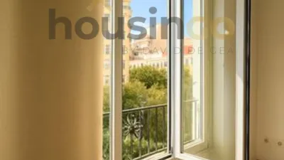 Apartment on Calle de Diego de León photo 40
