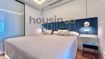 Apartment in Salamanca District photo 14