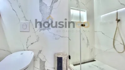 Apartment in Salamanca District photo 16