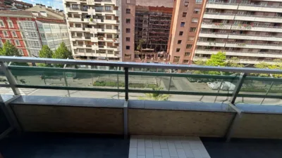 Piso en alquiler en Calle Cl Gran Via Juan Carlos I, Centro (Logroño) de 1.300 €<span>/mes</span>
