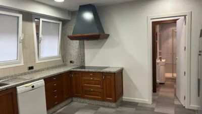 Piso en alquiler en Calle Cl Gran Via Juan Carlos I, Centro (Logroño) de 1.300 €<span>/mes</span>