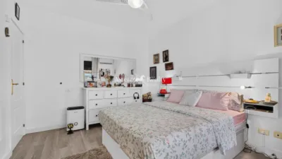 Apartment on Roque De Los Muchachos Street photo 13