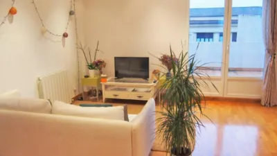 Piso en alquiler en Ensanches - Zabalguneak, Ensanches - Zabalguneak (Pamplona - Iruña) de 920 €<span>/mes</span>