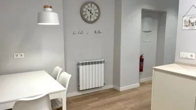 Piso en alquiler en Plaza del Castillo, Casco Antiguo - Alde Zaharra (Pamplona - Iruña) de 1.235 €<span>/mes</span>