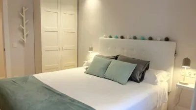 Piso en alquiler en Plaza del Castillo, Casco Antiguo - Alde Zaharra (Pamplona - Iruña) de 1.235 €<span>/mes</span>