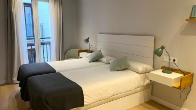 Piso en alquiler en Plaza del Castillo, Casco Antiguo - Alde Zaharra (Pamplona - Iruña) de 1.235 €<span>/mes</span>