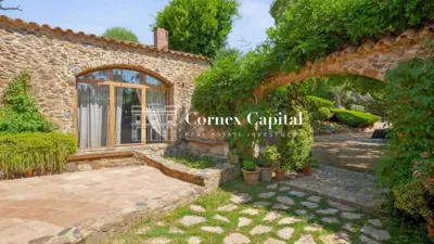 Rustic Finca in Camí de Vall-Llobrega photo 36