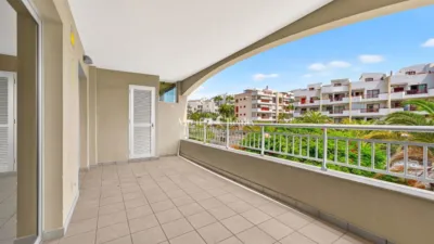 Apartment on Avenida Palm-mar, 38 photo 3