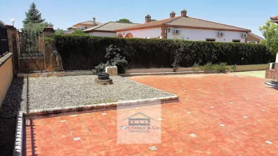 Chalet in La Carlota photo 21