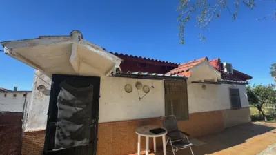 Chalet en Carmona photo 3