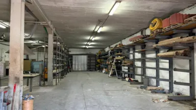 Nave industrial en venta en Granda-Tiñana-Hevia, Granda-Tiñana-Hevia (Siero) de 750.000 €
