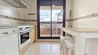 Piso en alquiler en San Adrián-La Cava-El Arco, San Adrián-La Cava-El Arco (Logroño) de 900 €<span>/mes</span>