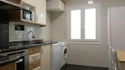 Piso en alquiler en Calle de Isaac Albéniz, Milagrosa - Arrosadia (Pamplona - Iruña) de 1.200 €<span>/mes</span>
