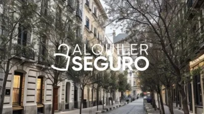 Estudio en alquiler en Centro - Imagen 2