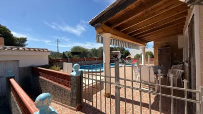 Chalet en venta en Cala de Bou, Sant Josep de sa Talaia de 1.170.000 €