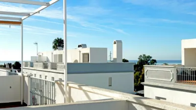 Terraced House in El Paraíso-Atalaya-Benamara photo 18