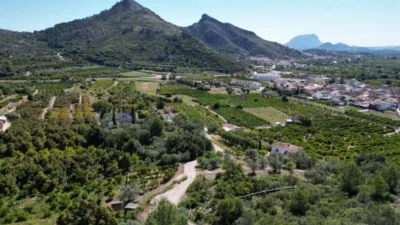 Terreno en venta en El Ràfol D'Almúnia - Vista 3