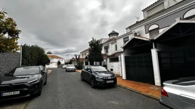 Casa adosada en venta en Aljamar, Aljamar (Tomares) de 540.000 €