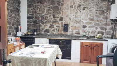 House on Lamiña Street photo 4