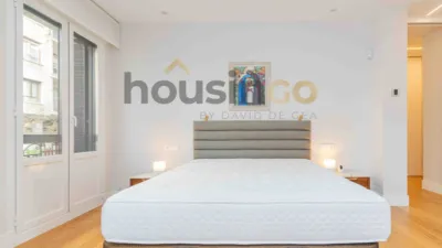 Apartment on Calle del Príncipe de Vergara photo 18