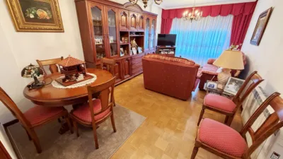 Apartment on Fernando Morán Street photo 2