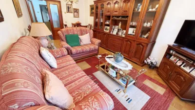 Apartment on Fernando Morán Street photo 3