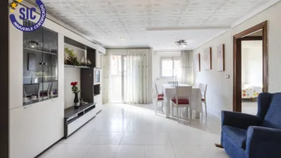 Apartment on Calle de Miguel Servet, 18 photo 2