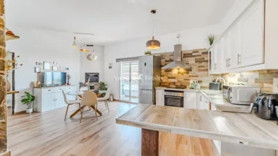 Apartment on Calle La Presa photo 3
