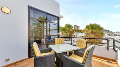 Penthouse at Avenida Santiago Puig, 2 photo 14