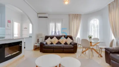 Casa – Algorfa, Urbanización Lo Crispín - Más