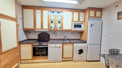 Piso en alquiler en Calle Av Solidaridad, Centro (Logroño) de 750 €<span>/mes</span>