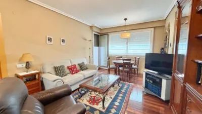 Piso en alquiler en Calle Av Solidaridad, Centro (Logroño) de 750 €<span>/mes</span>