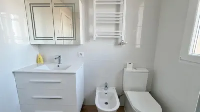 Piso en alquiler en Calle del Ebro, El Campillo-Norte (Logroño) de 750 €<span>/mes</span>