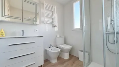 Piso en alquiler en Calle del Ebro, El Campillo-Norte (Logroño) de 750 €<span>/mes</span>