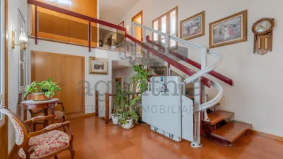 Chalet on Carrer de la Pau photo 5