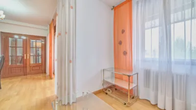 Apartment in Plaza de Pío Baroja, 6 photo 9