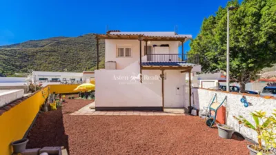 Casa en venta en Avenida de La Iglesia, cerca de Calle Santiago Apostol, Santiago del Teide de 315.000 €