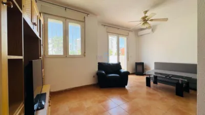 Pis – Orihuela, Urbanización Villacosta II-Las Filipinas, Villa Martín - Més