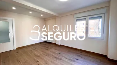 Piso en alquiler en Tetuan - Imagen 2