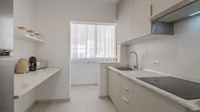 Apartamento en calle Calaluña photo 6