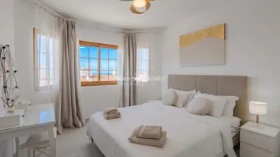 Apartamento en calle Calaluña photo 8