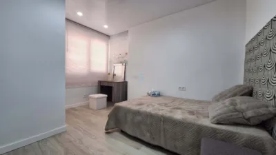 Apartment in Torrevieja photo 9