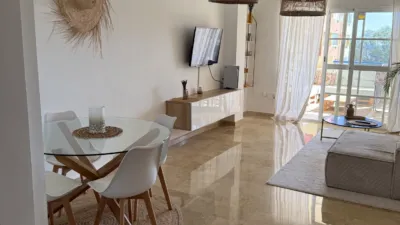 Apartment in El Paraíso-Atalaya-Benamara photo 3