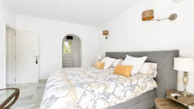Chalet in Calahonda photo 14