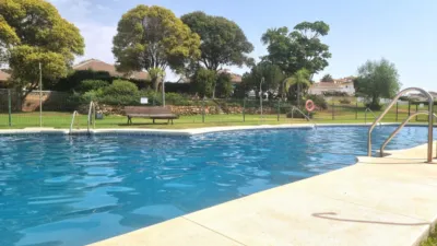 Chalet in Calahonda photo 3