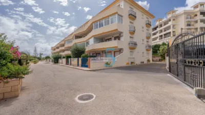 Pis – Orihuela, Urbanización Monte Golf Fase VII, Villa Martín - Vista 3